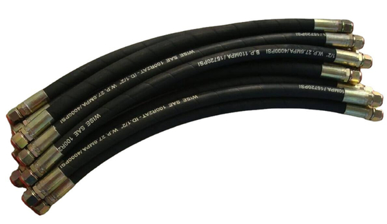 6-25mm Ελάχιστη ακτίνα κάμψης NBR Υψηλής πίεσης υδραυλικός σωλήνας με συσσωρευτικά ή επαναχρησιμοποιήσιμα εξαρτήματα και κάλυψη NBR